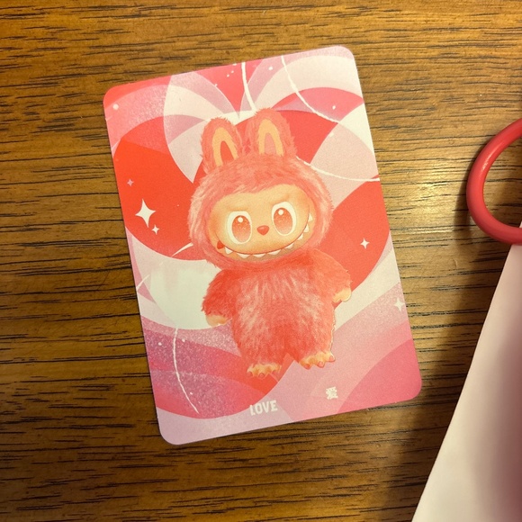 💕 POP MART LABUBU - BIG INTO ENERGY (Love) - Picture 8 of 11